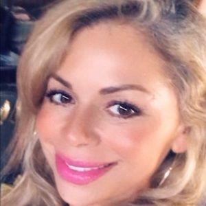 Meet your Posher, Coco